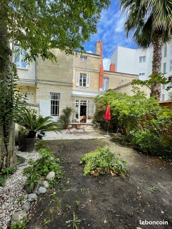 Maison à louer, 204m², Bordeaux