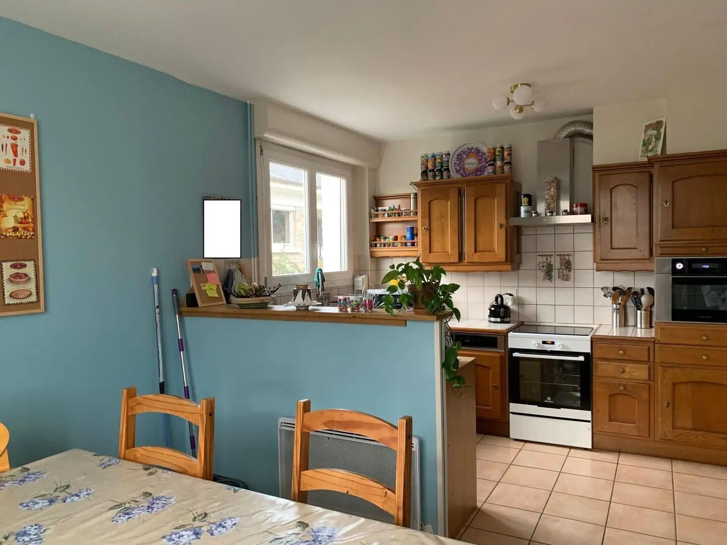 Maison à louer, 233m², Argentat