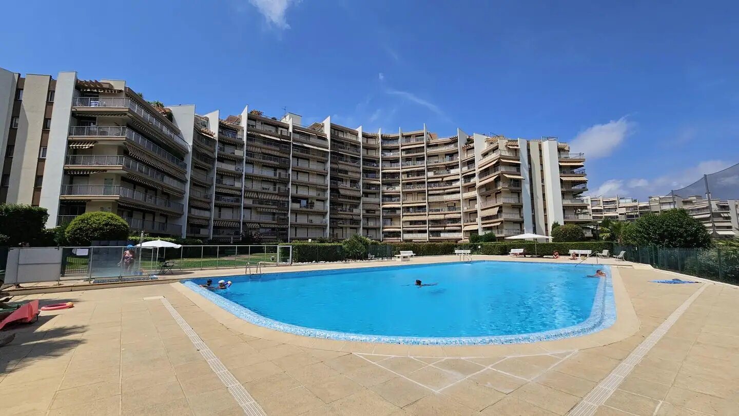 Appartement à louer, 34m², Mandelieu-la-Napoule