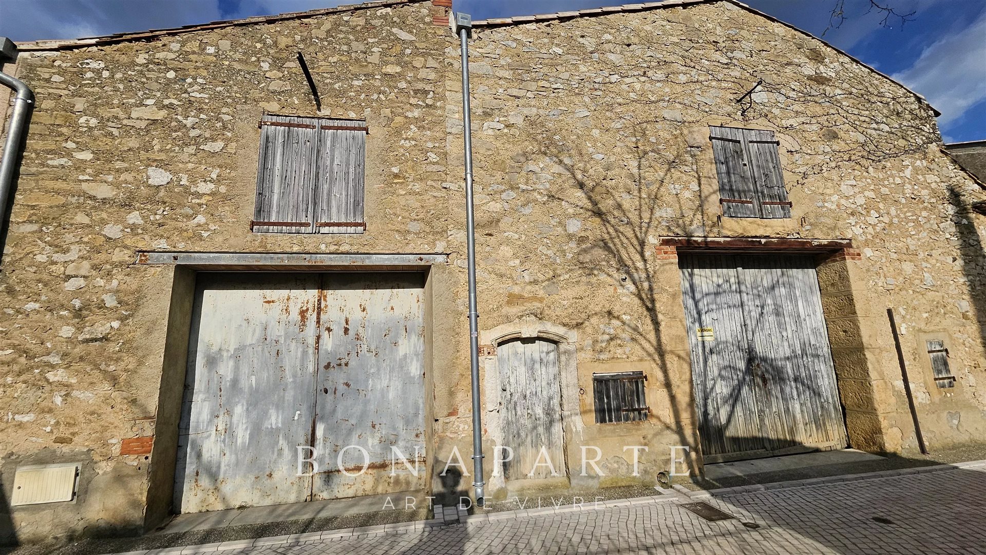 Maison à vendre, 375m², Assignan