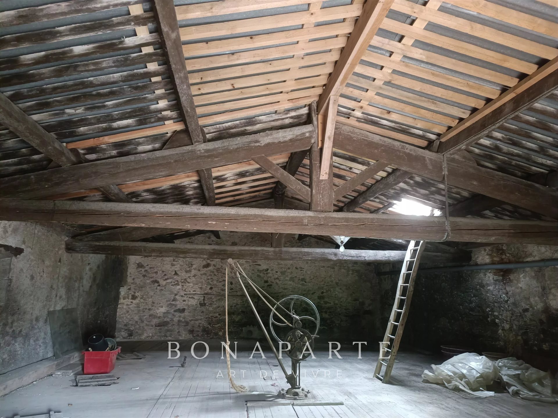 Maison à vendre, 375m², Assignan