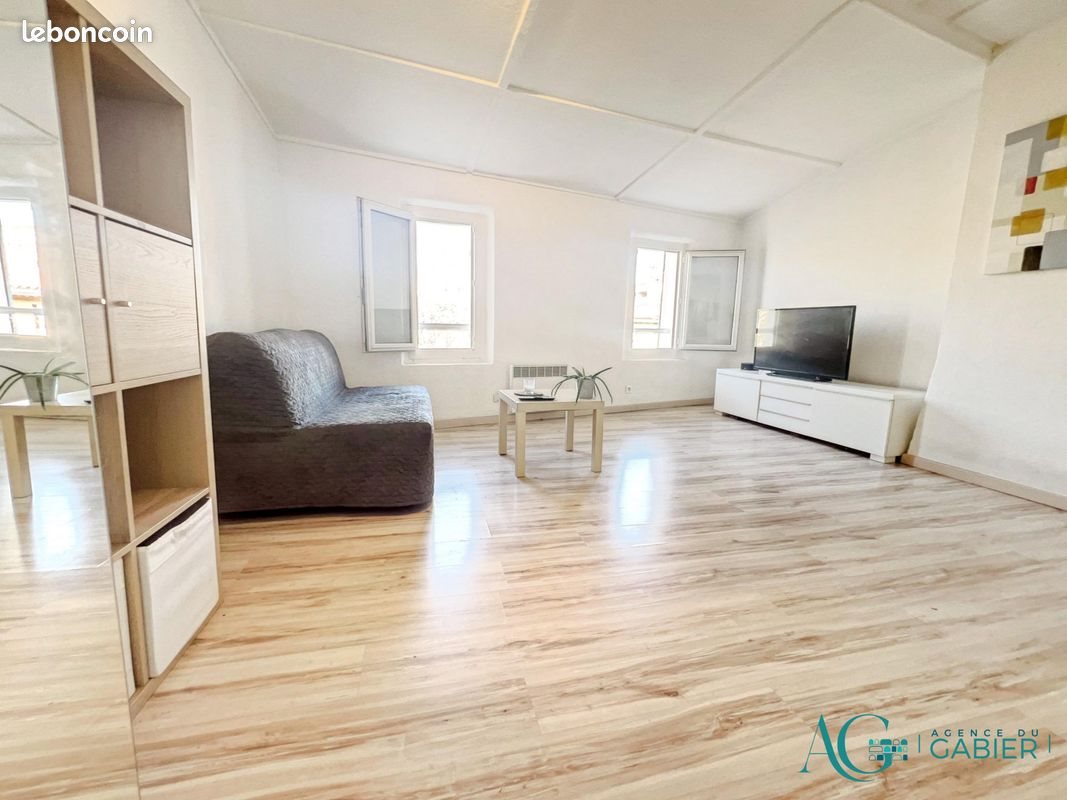 Appartement à louer, 29m², Solliès-Pont