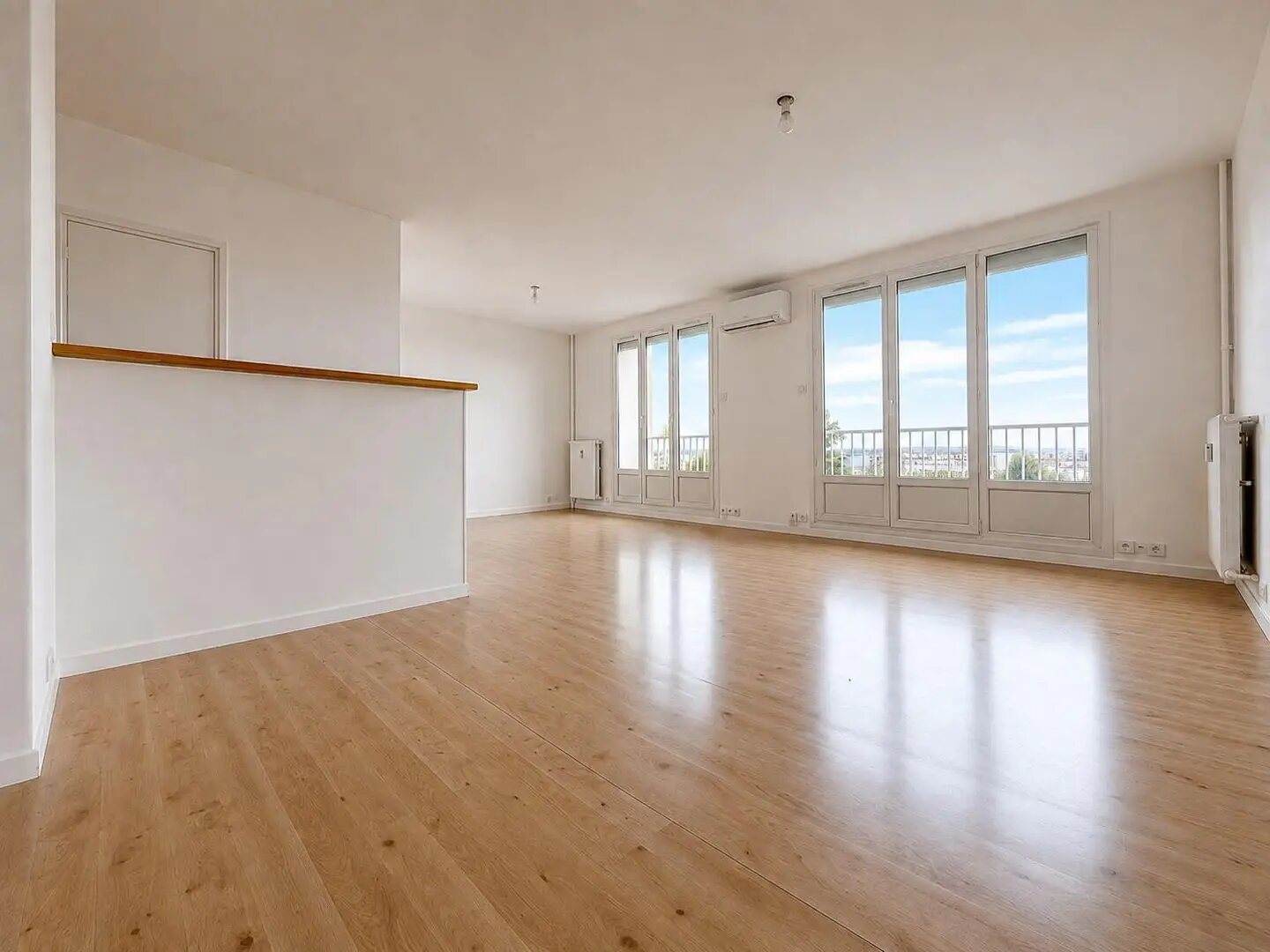Appartement à vendre, 75m², Décines-Charpieu