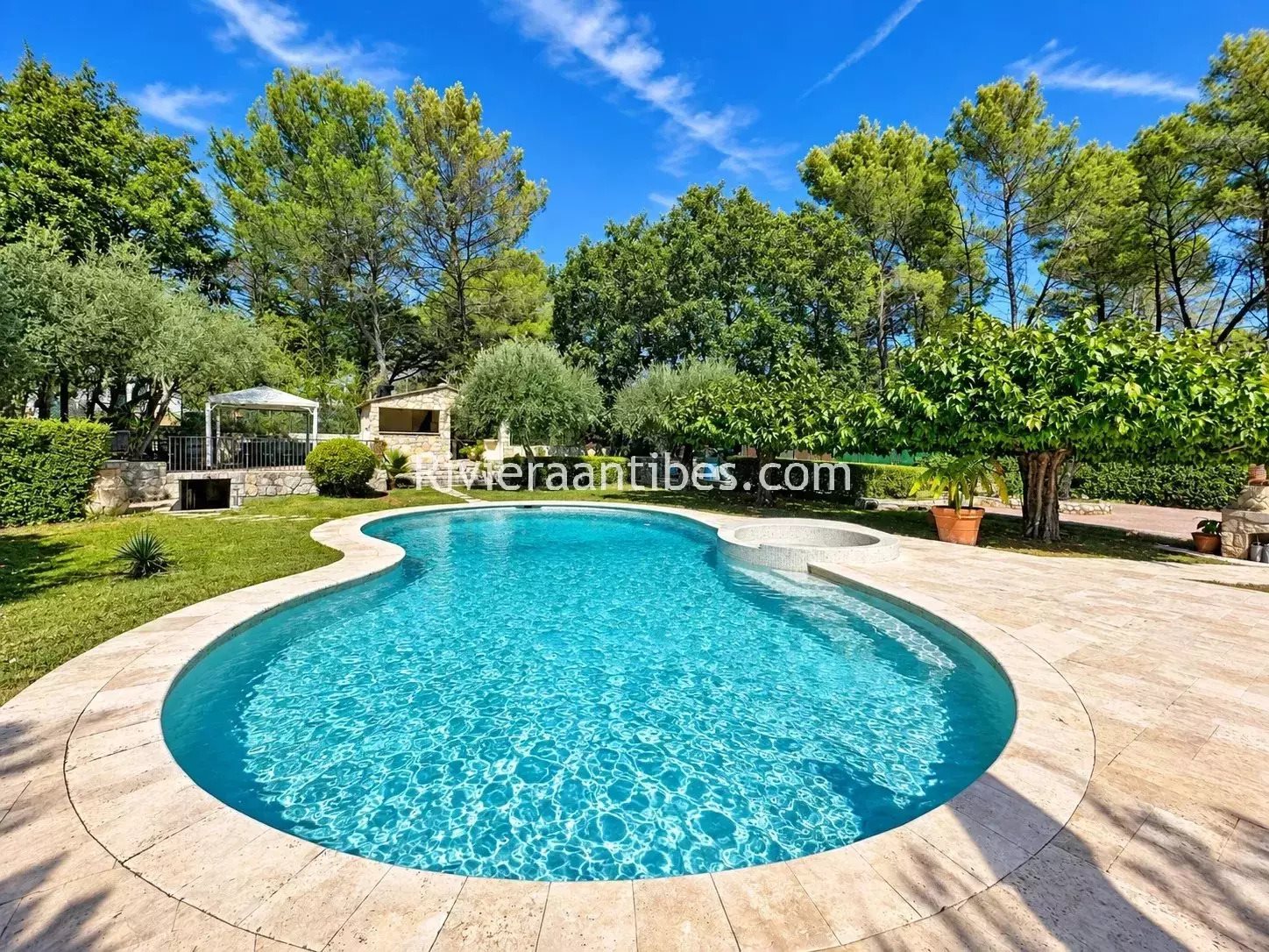 Maison à vendre, 133m², Mouans-Sartoux
