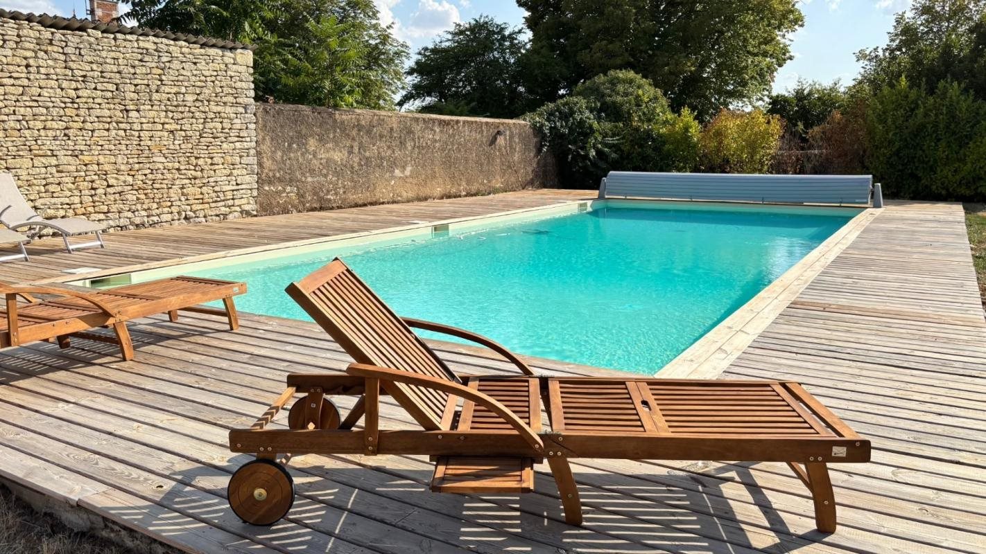 Maison à vendre, 376m², Champigny en Rochereau