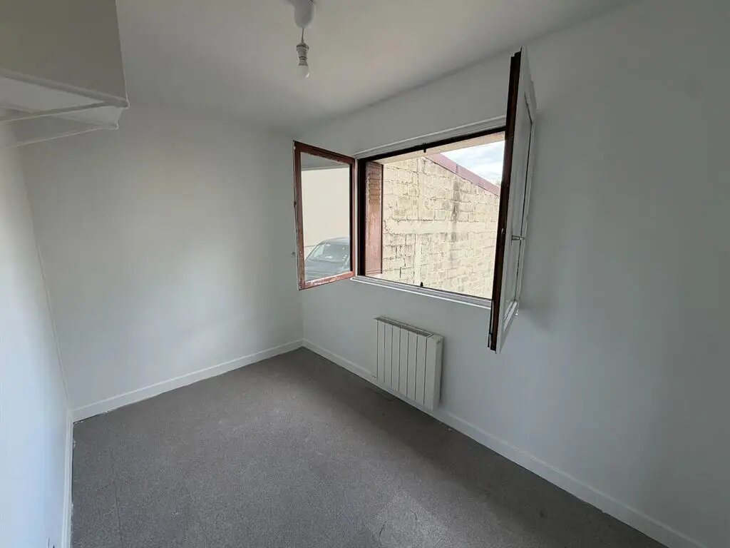 Appartement à louer, 29m², Livry-Gargan