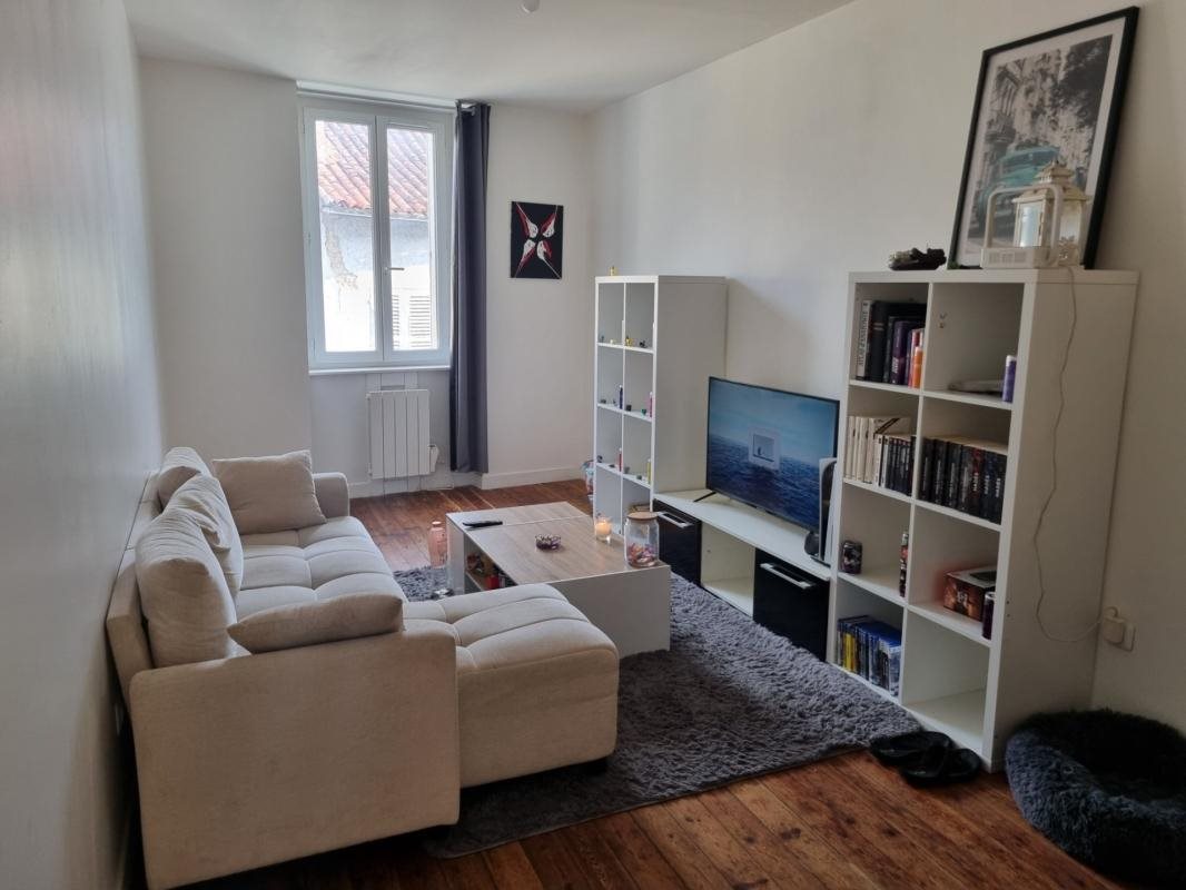 Maison à vendre, 136m², Lussac-les-Châteaux