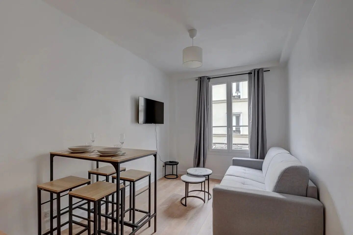 Appartement à louer, 24m², Paris 17ème