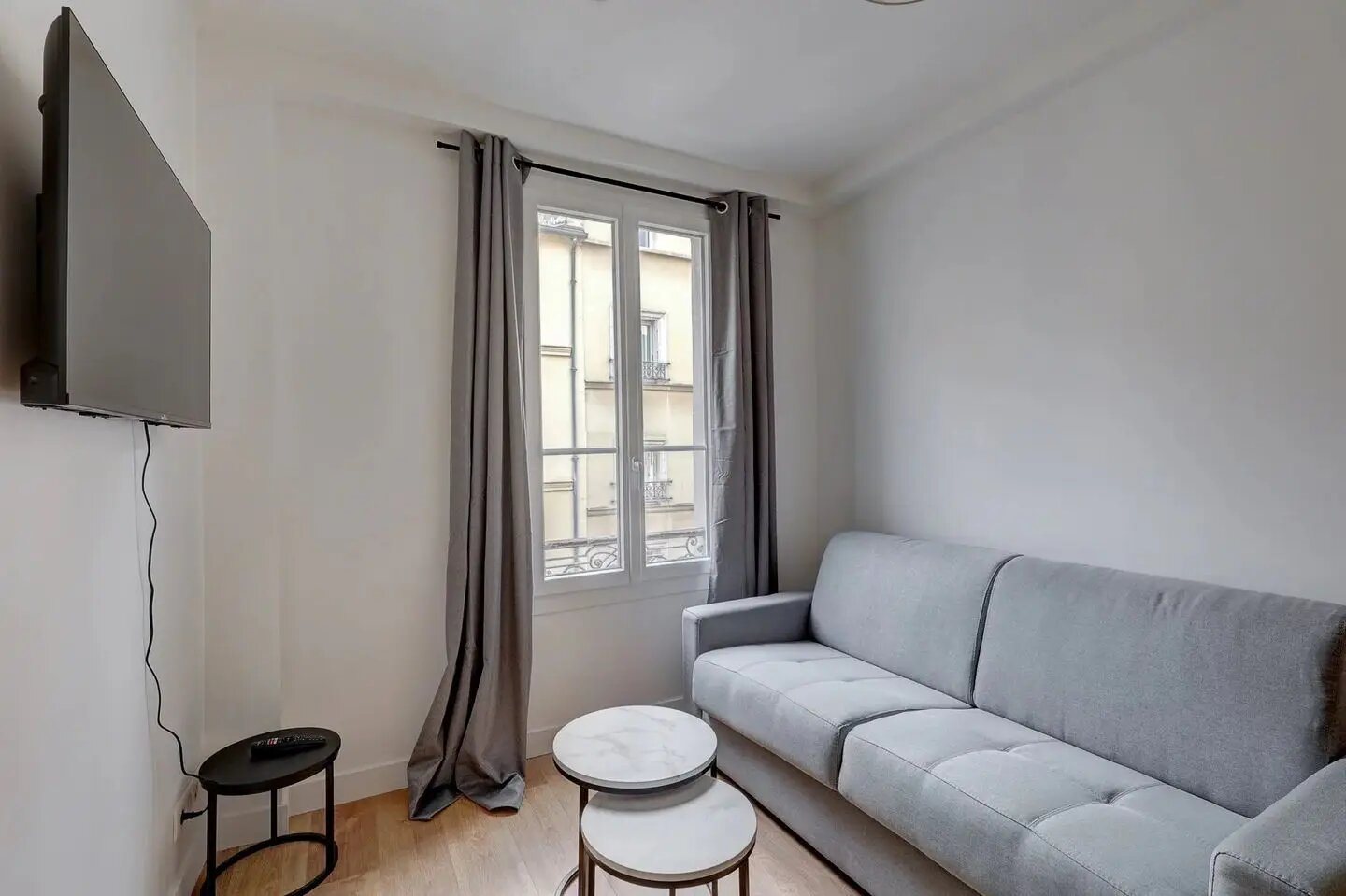 Appartement à louer, 24m², Paris 17ème