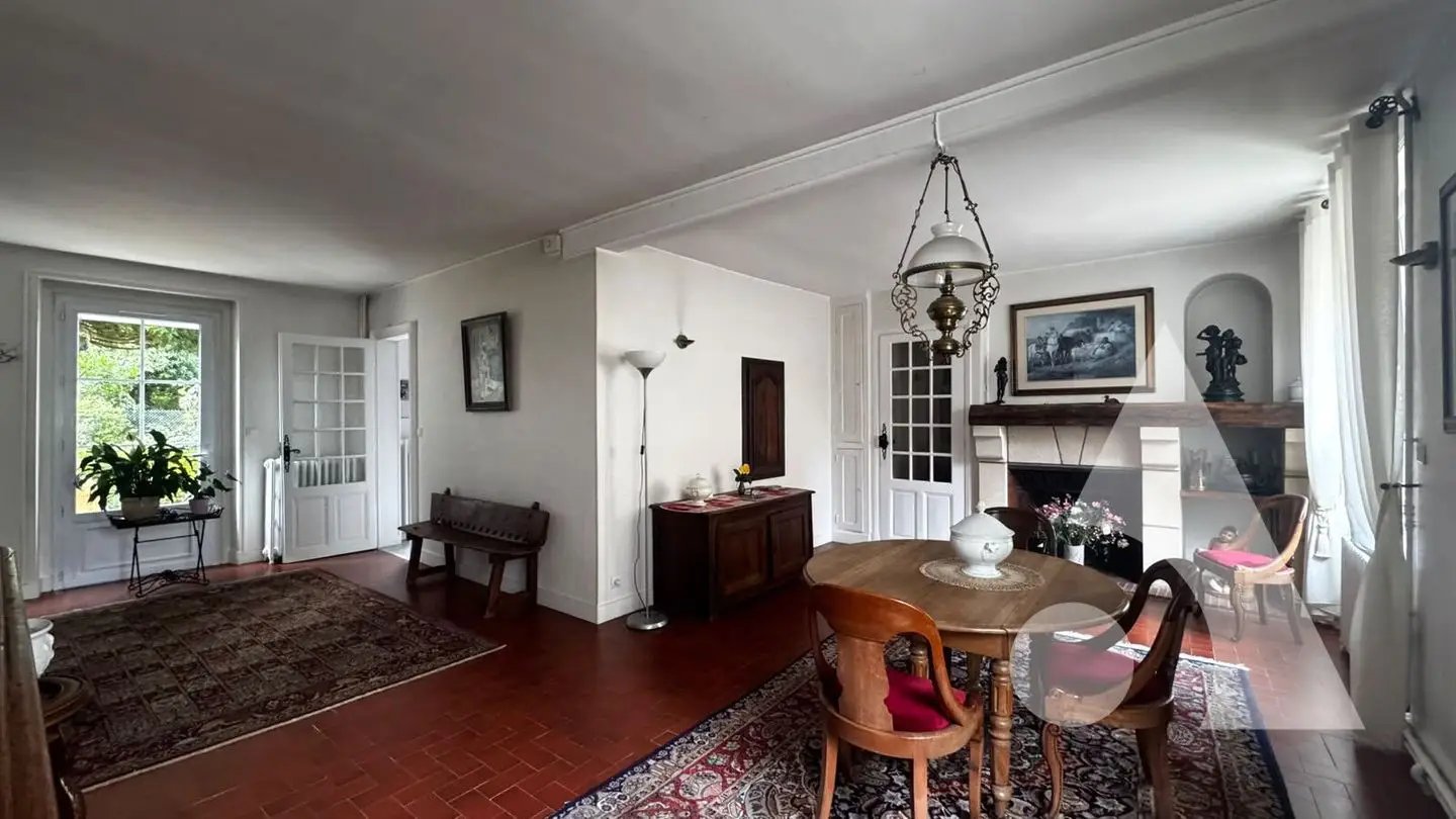 Maison à vendre, 243m², Morienval