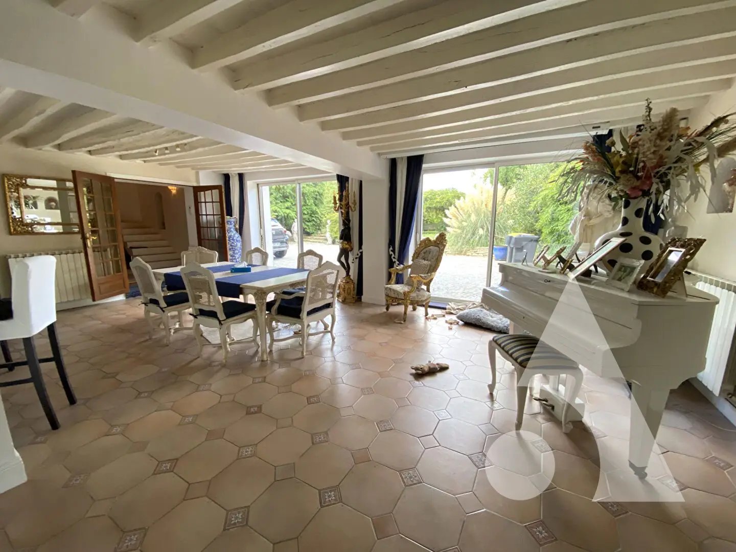 Maison à vendre, 260m², Péroy-les-Gombries