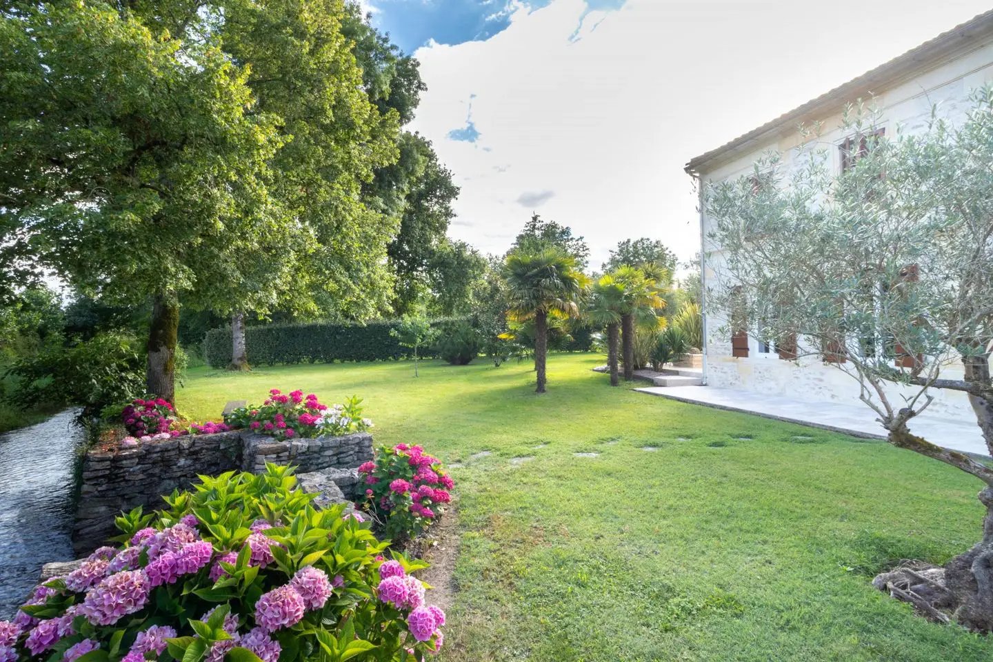Maison à vendre, 220m², Saint-Aubin-de-Blaye