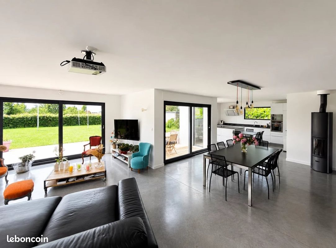 Maison à vendre, 243m², Nomain