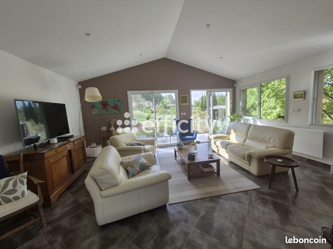 Maison à vendre, 174m², Confolens
