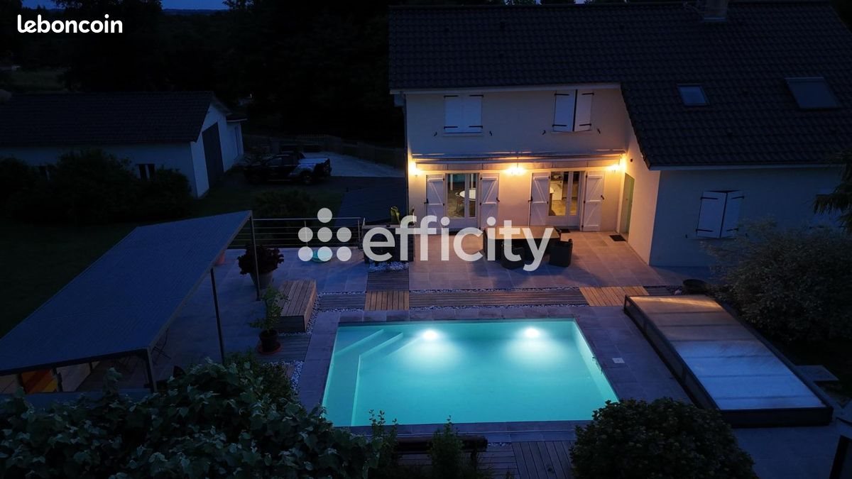 Maison à vendre, 220m², Saint-Mathieu