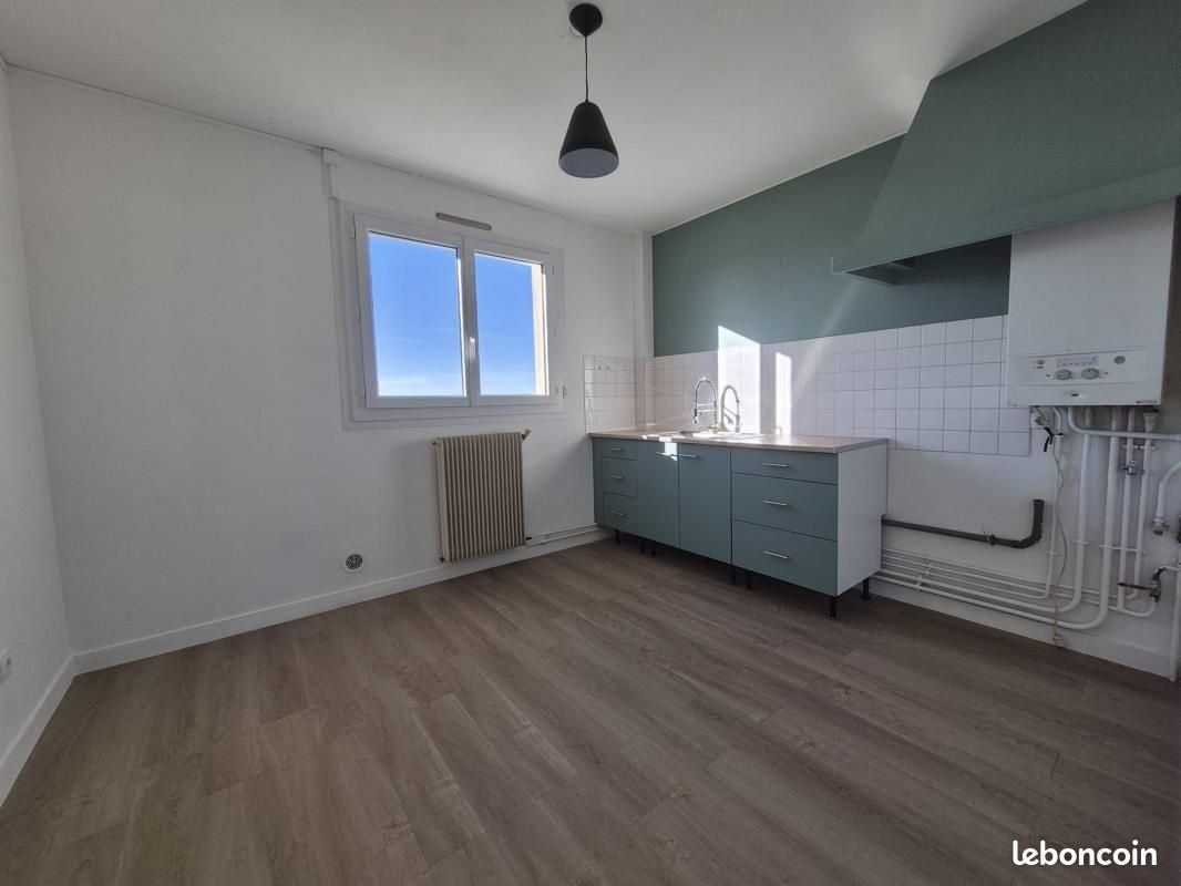 Appartement à vendre, 82m², Saint-Junien