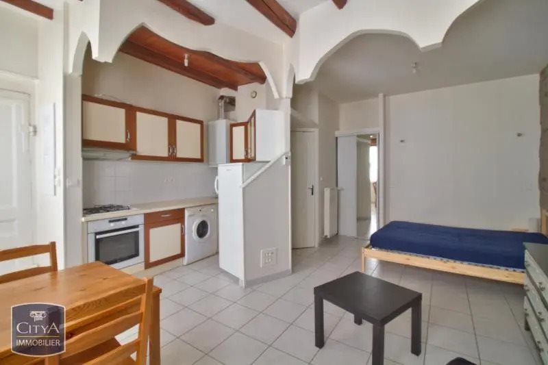 Appartement à louer, 30m², Saint-Étienne