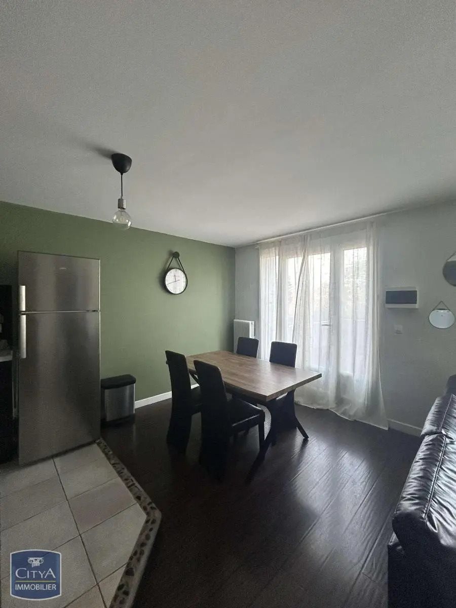 Appartement à louer, 46m², Saint-Étienne