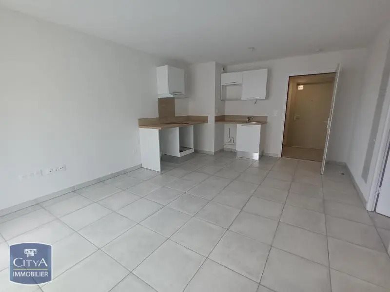 Appartement à louer, 37m², Nîmes