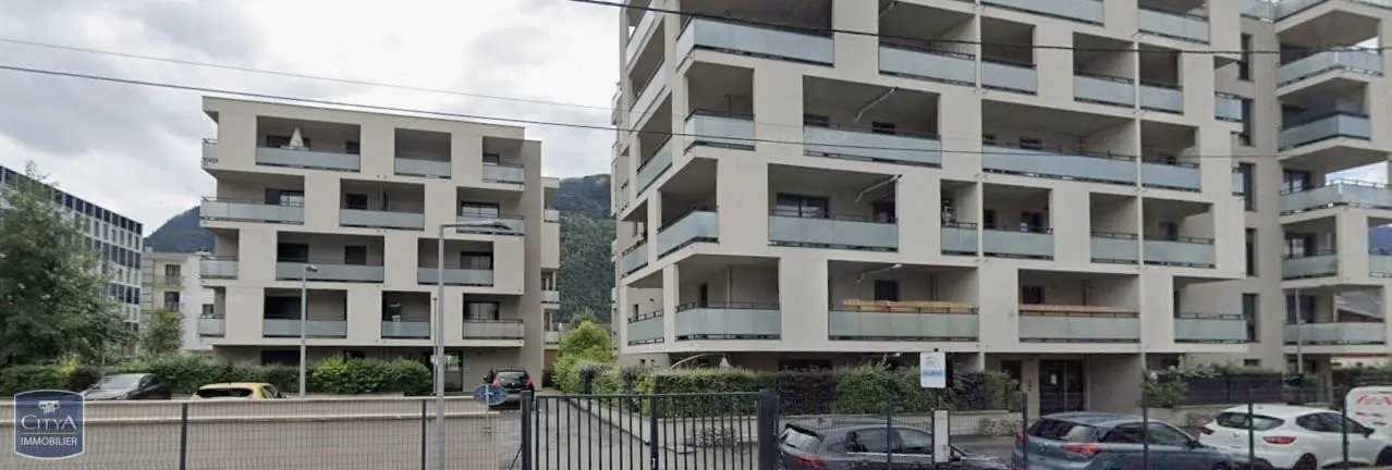 Appartement à louer, 57m², Cluses