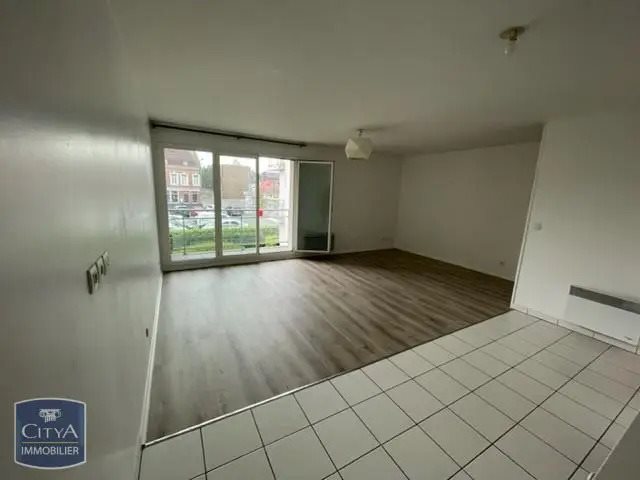 Appartement à louer, 68m², Loos