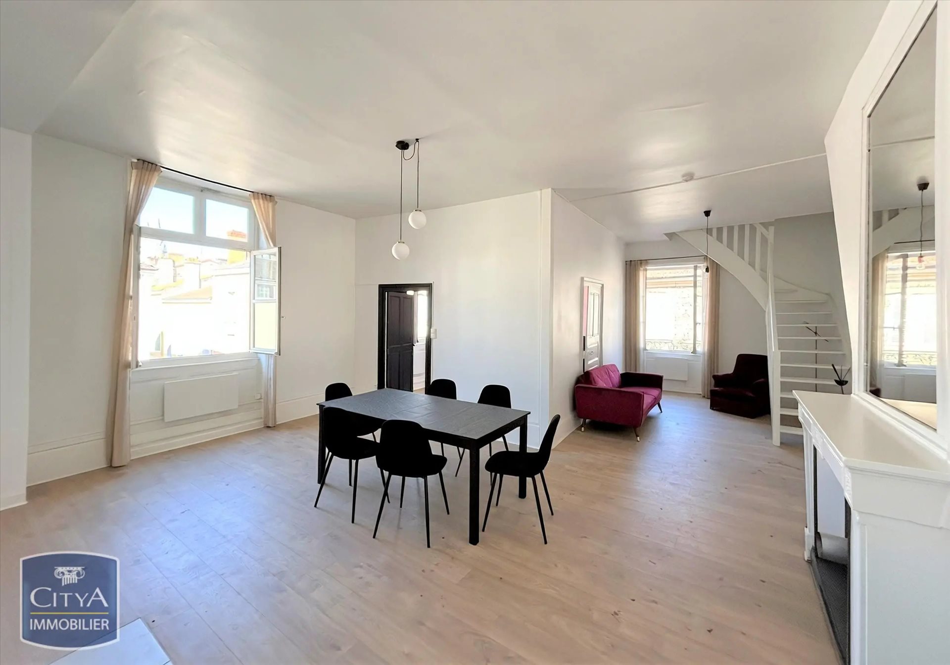 Appartement à vendre, 105m², Mâcon