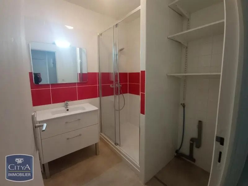 Appartement à louer, 63m², Rochefort