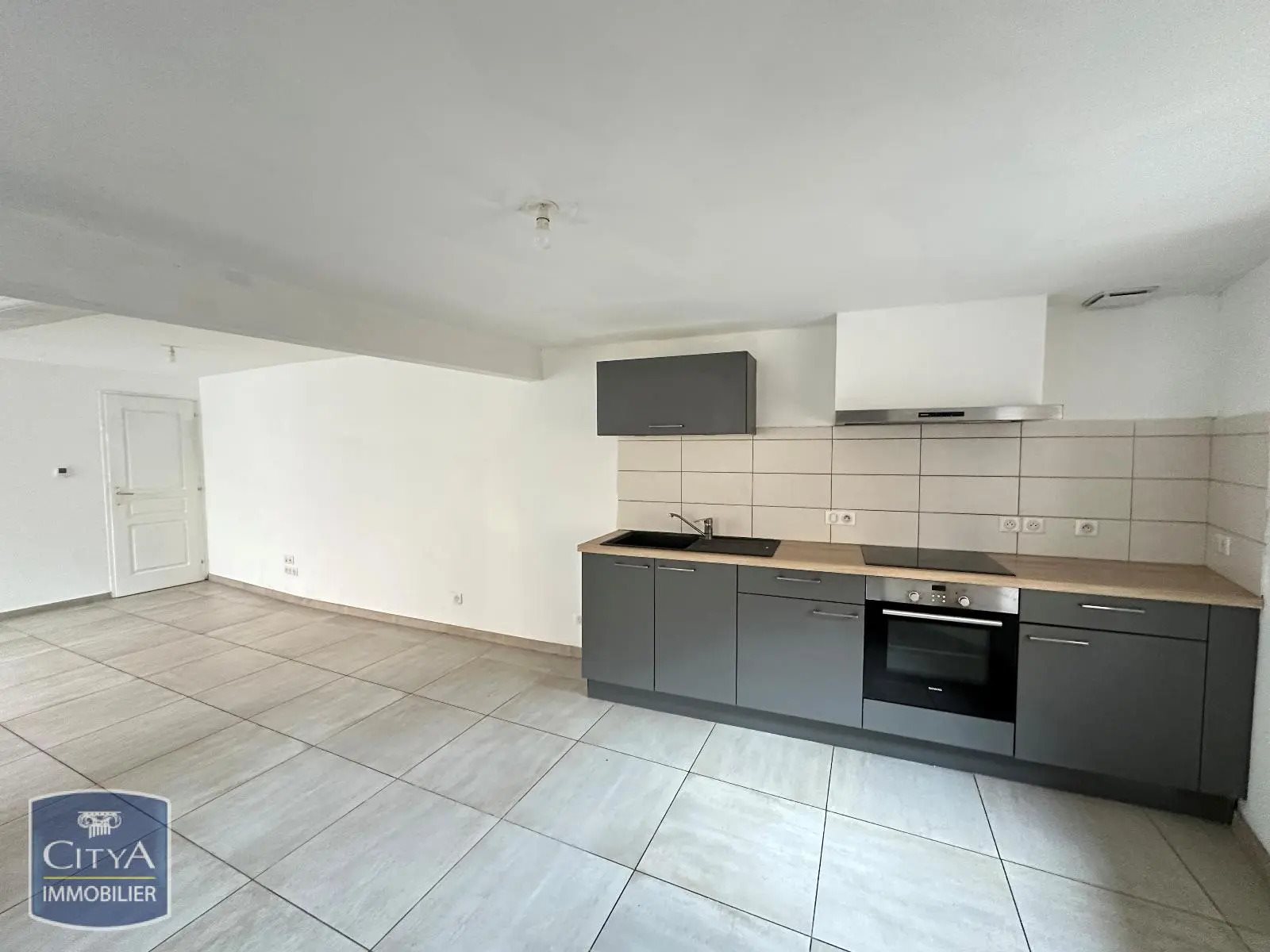 Appartement à louer, 67m², Saint-Martin-Belle-Roche