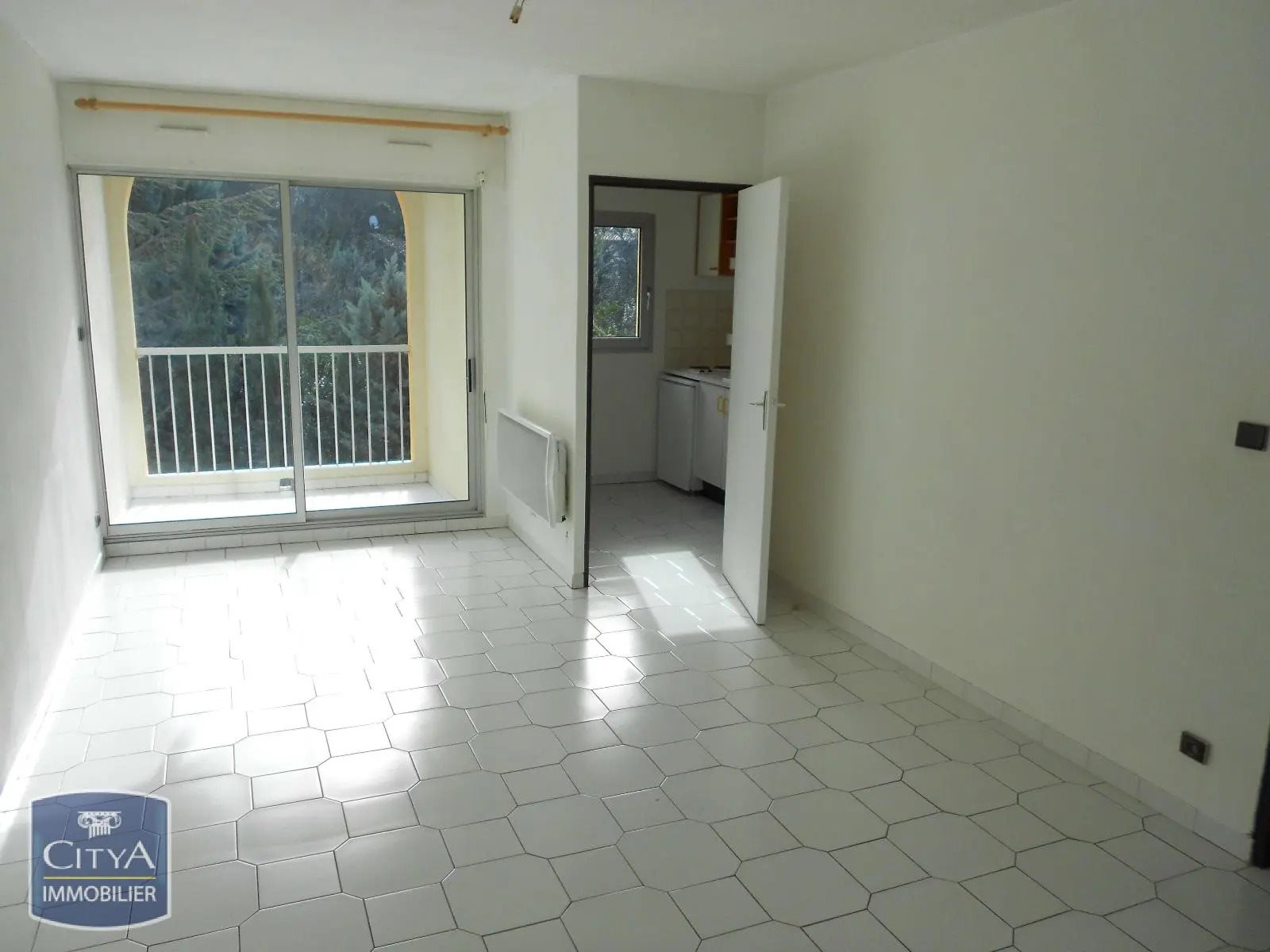 Appartement à louer, 45m², Nîmes