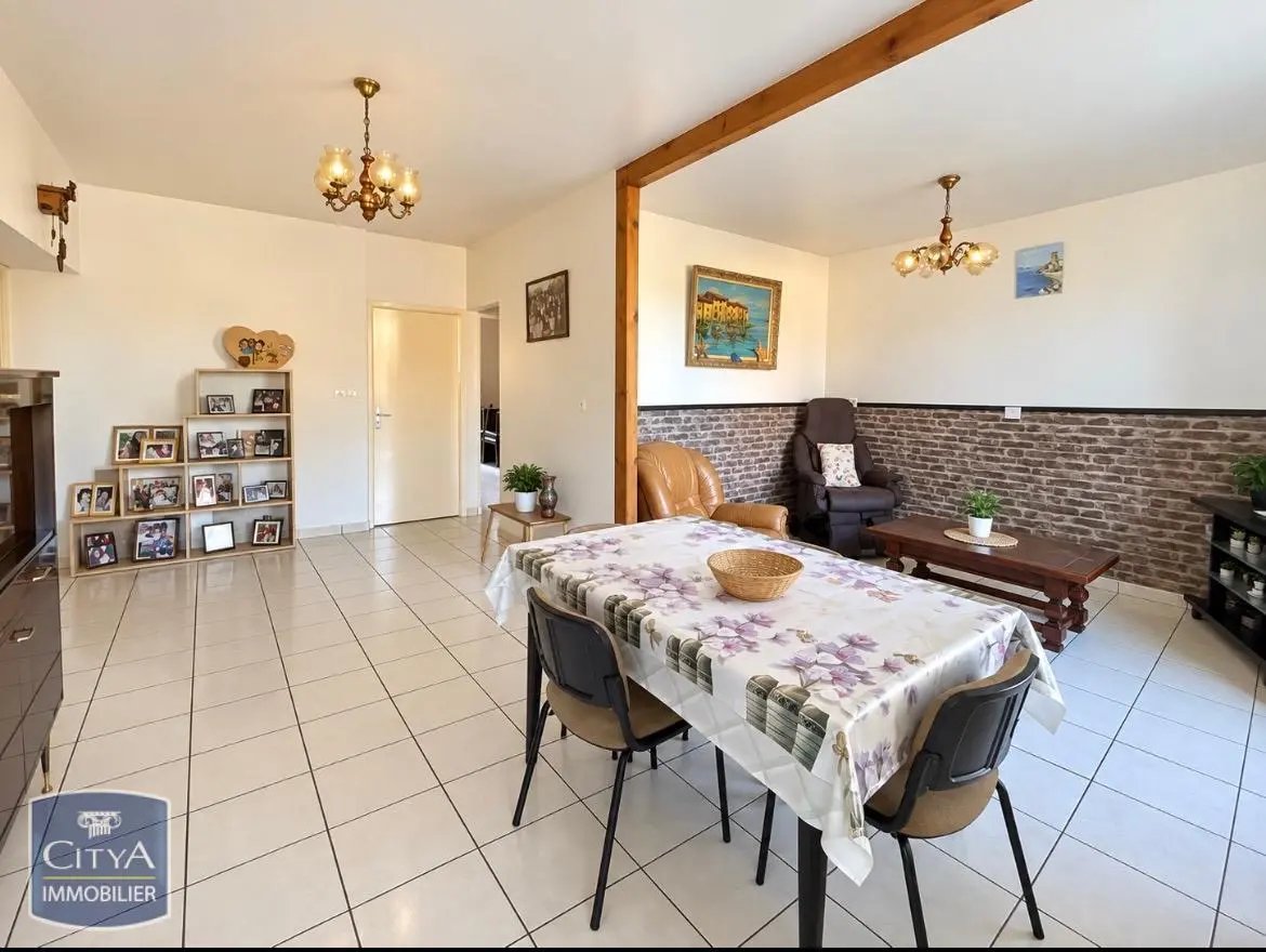 Appartement à louer, 84m², L'Horme