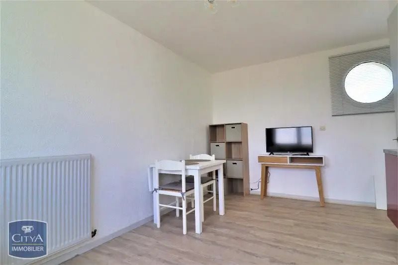 Appartement à louer, 17m², Royan