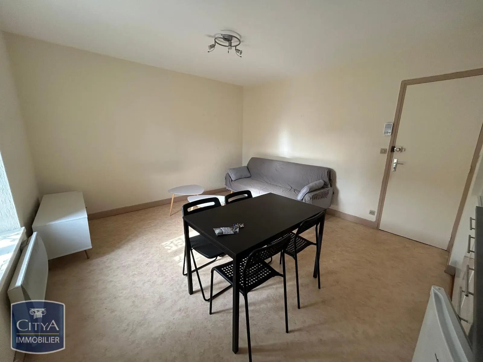 Appartement à louer, 29m², Vichy