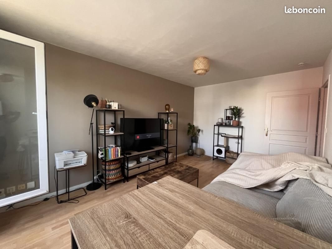 Appartement à louer, 42m², La Madeleine