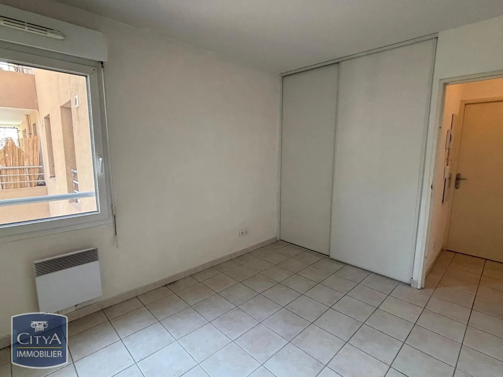 Appartement à louer, 46m², Nîmes