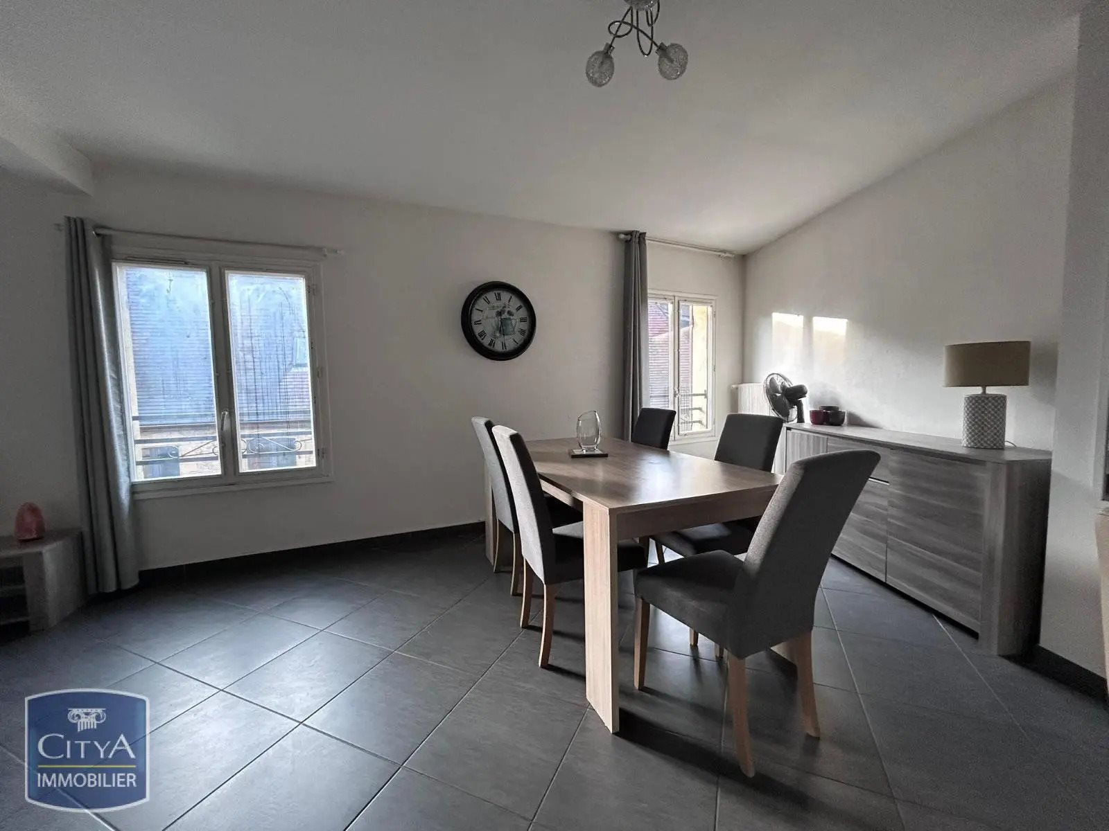 Appartement à louer, 67m², Sarlat-la-Canéda