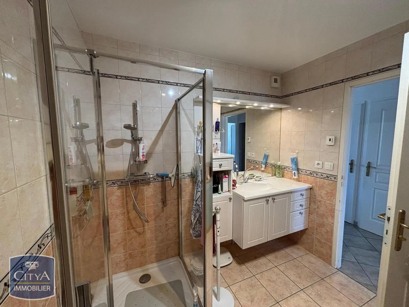 Appartement à louer, 78m², Valdahon