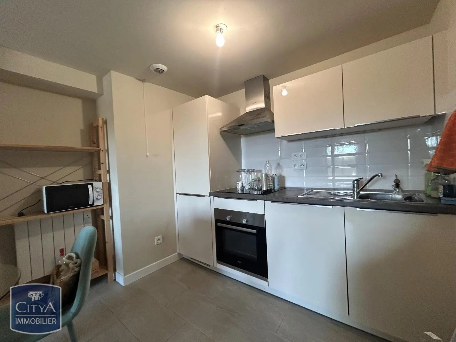 Appartement à louer, 38m², Nîmes