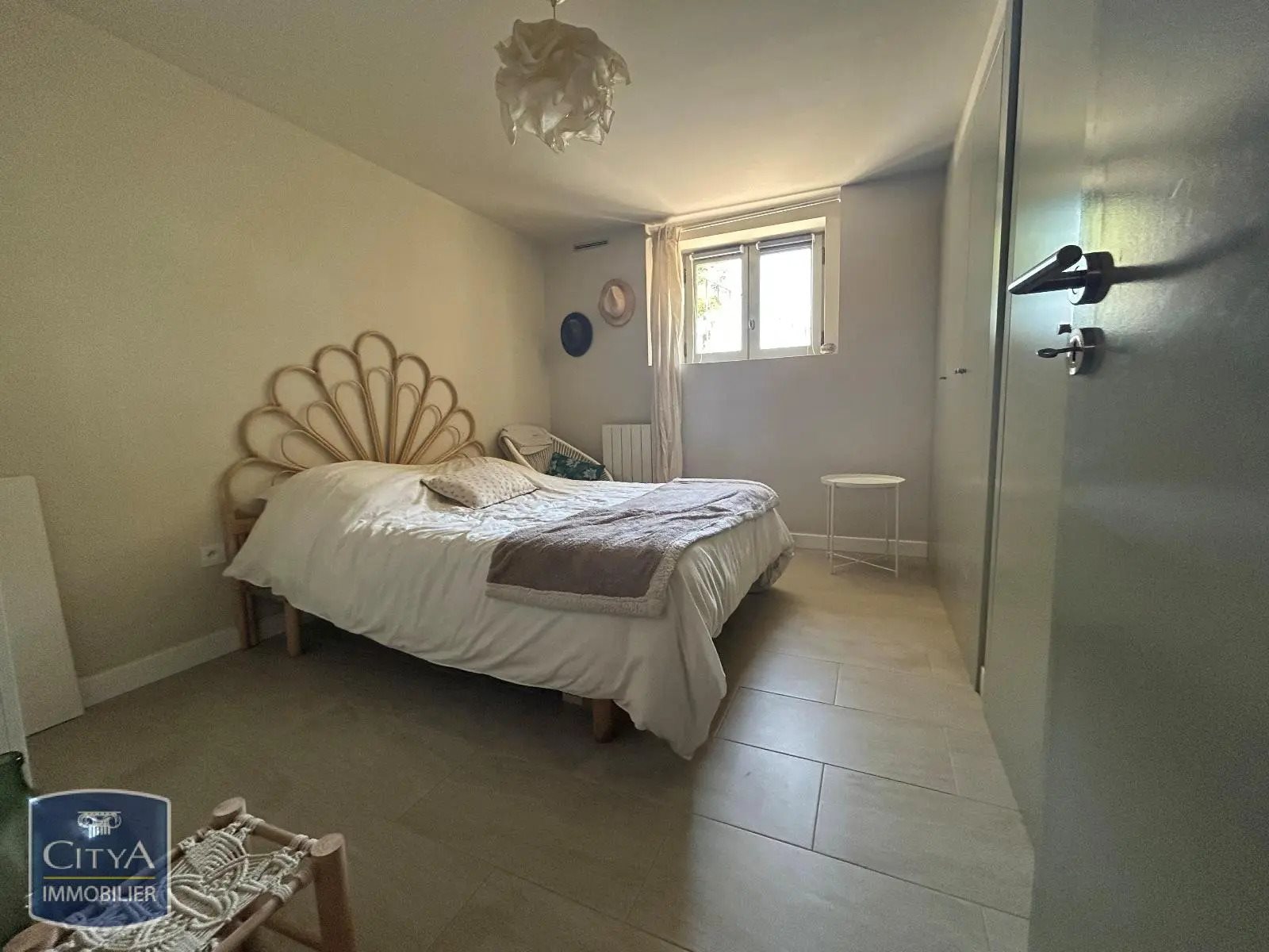 Appartement à louer, 38m², Nîmes