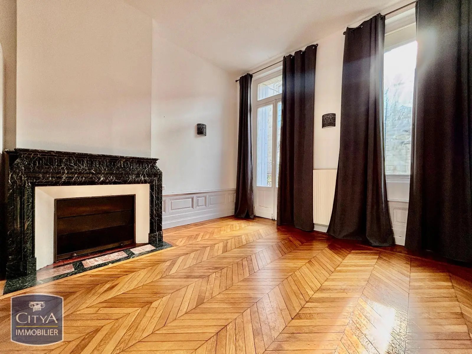 Maison à louer, 173m², Libourne