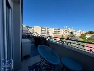 Appartement à louer, 57m², Sète
