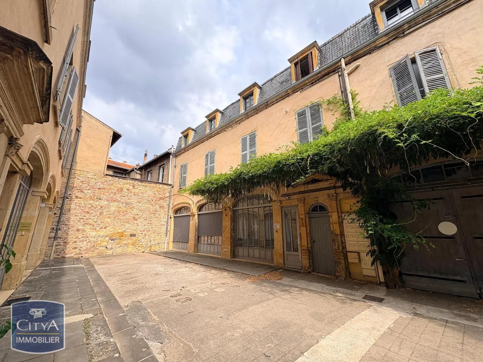 Appartement à louer, 51m², Roanne