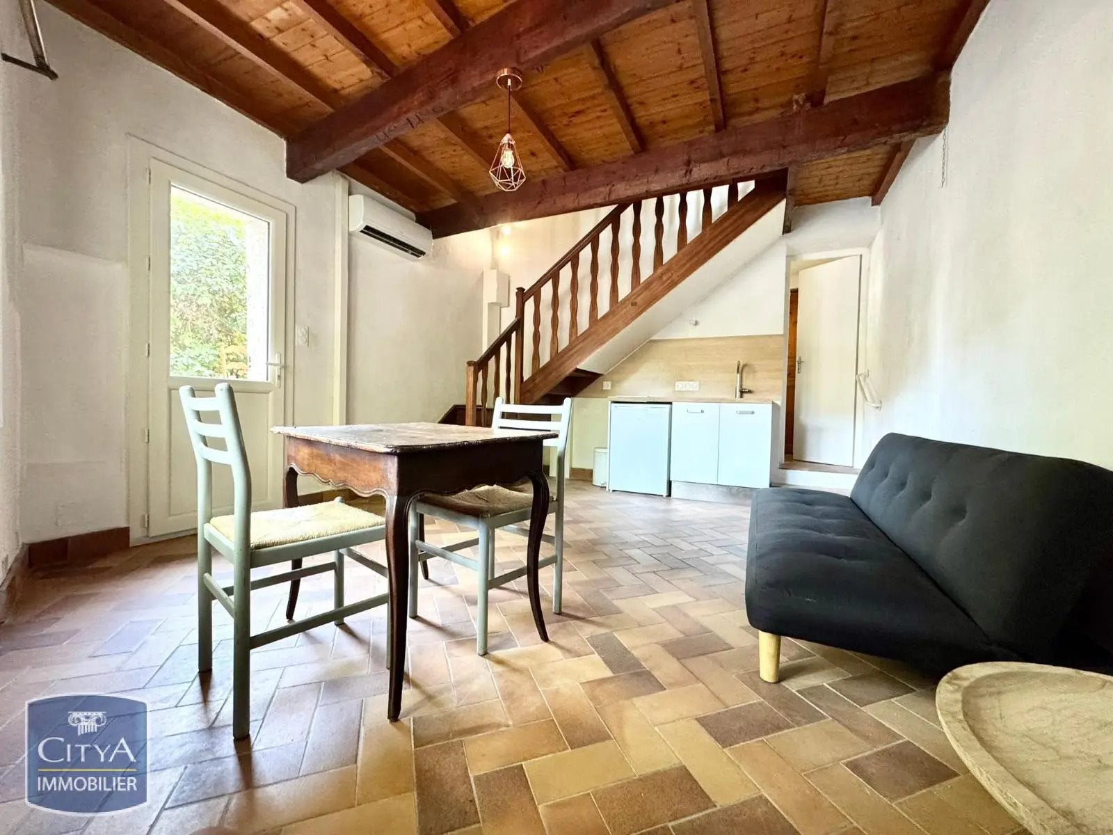 Appartement à louer, 35m², Nîmes