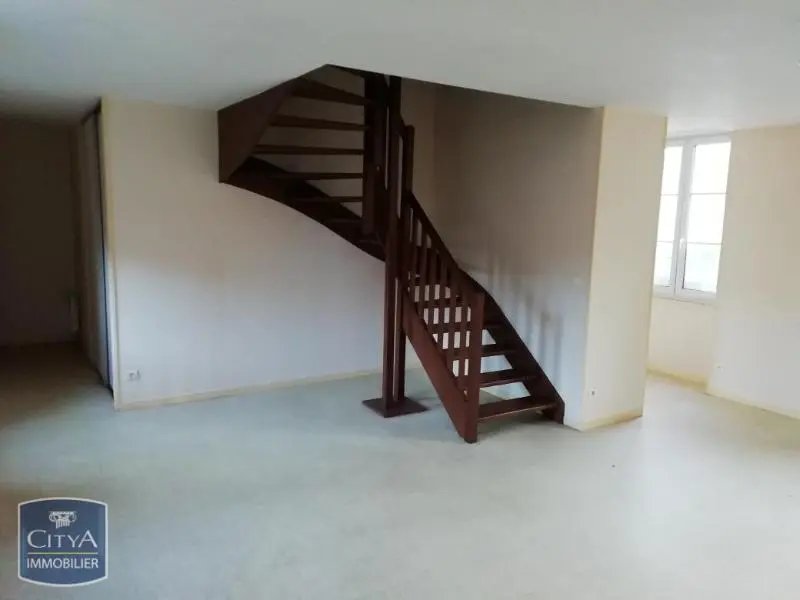 Appartement à louer, 62m², Saint-Amand-Montrond