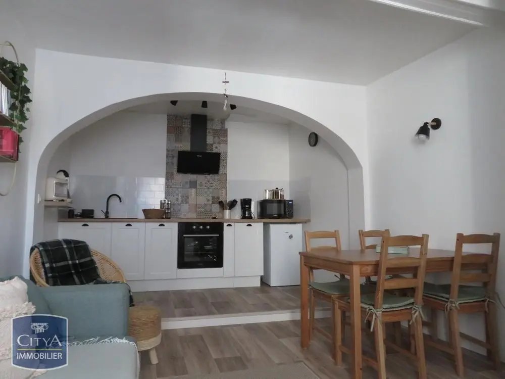 Maison à louer, 54m², Villegailhenc