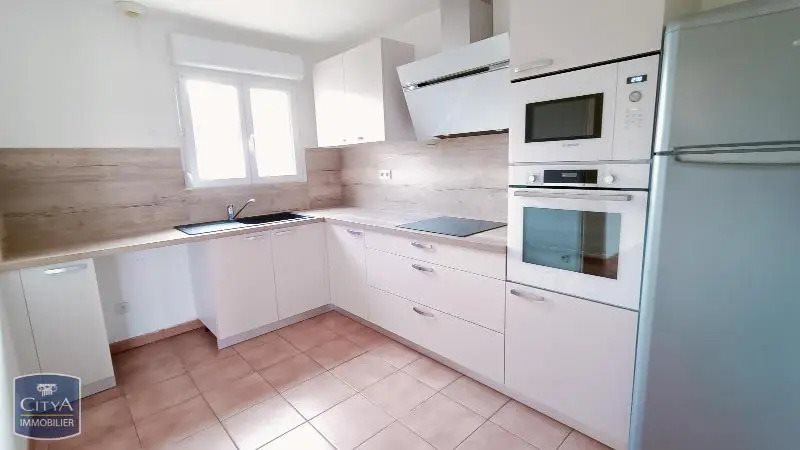 Maison à louer, 71m², Lavalette