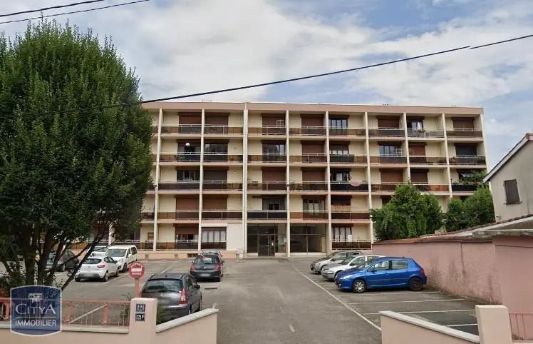 Appartement à louer, 30m², Oullins