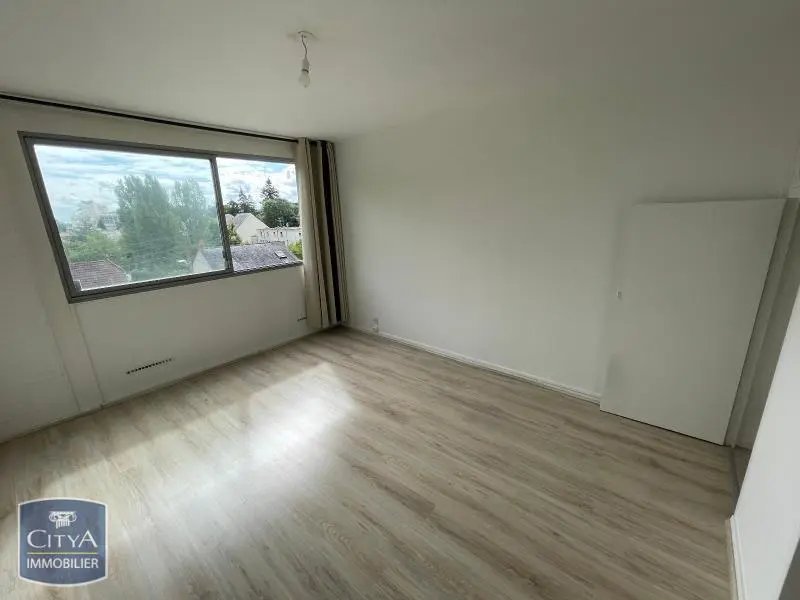 Appartement à louer, 24m², Tours