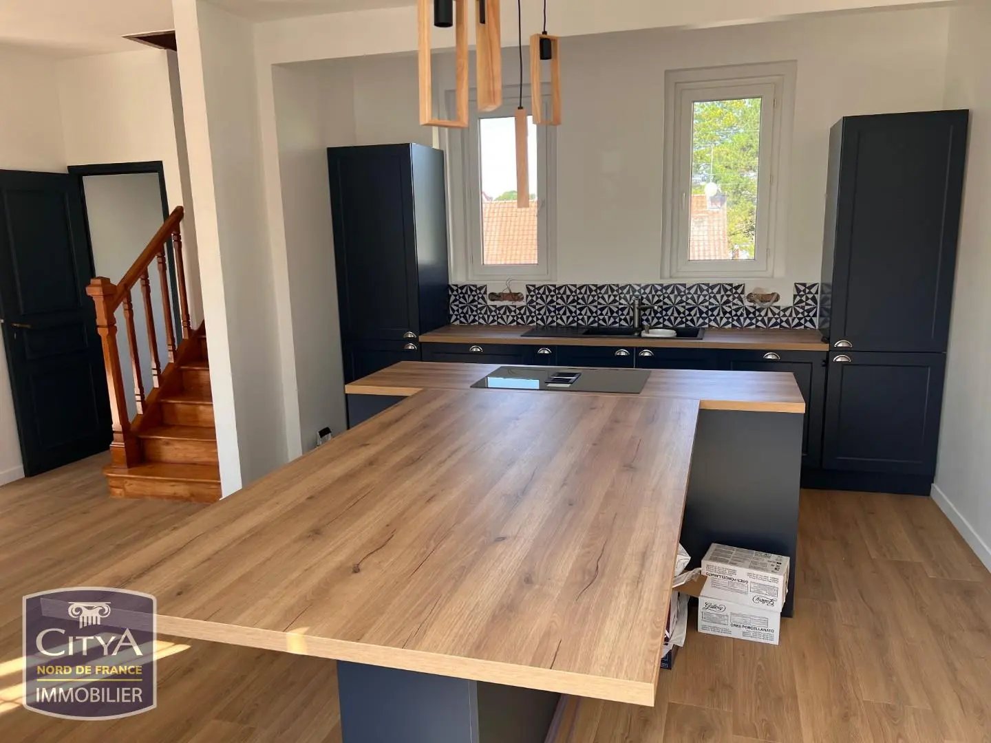 Appartement à louer, 98m², Péronne