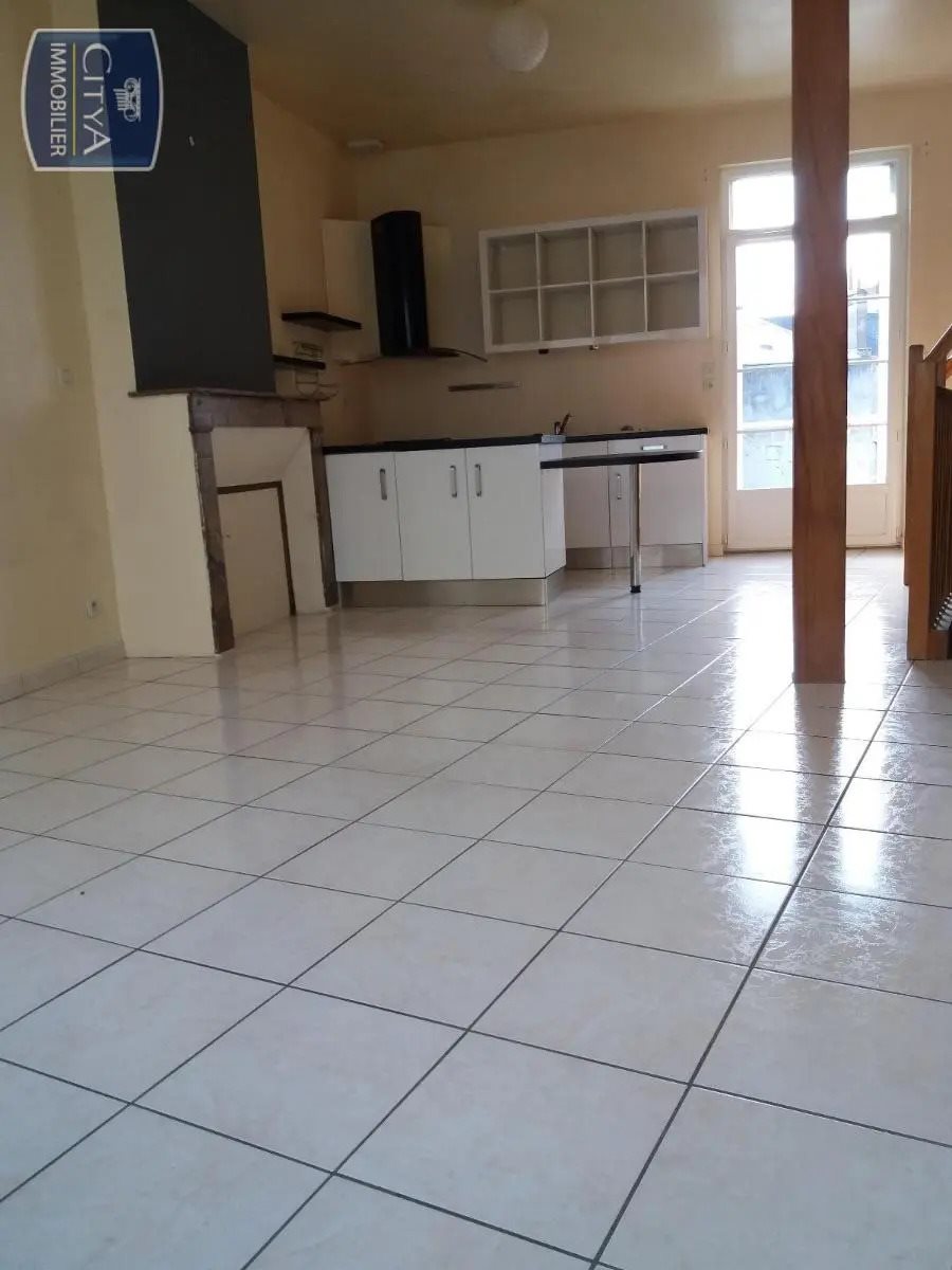 Maison à louer, 92m², Vouvray
