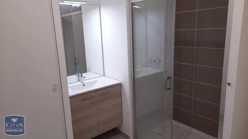 Appartement à louer, 42m², Lyon 8ème